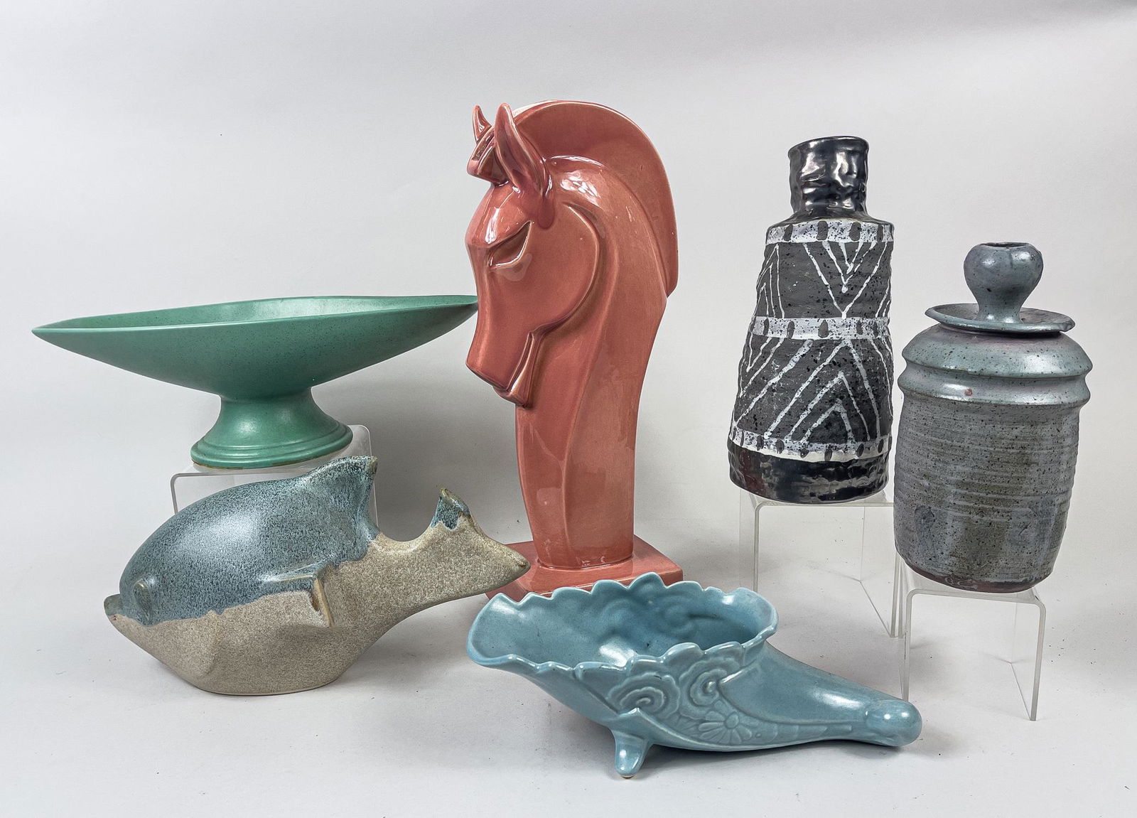 Collectible Modern Art Porcelain Pieces (1 of 13)