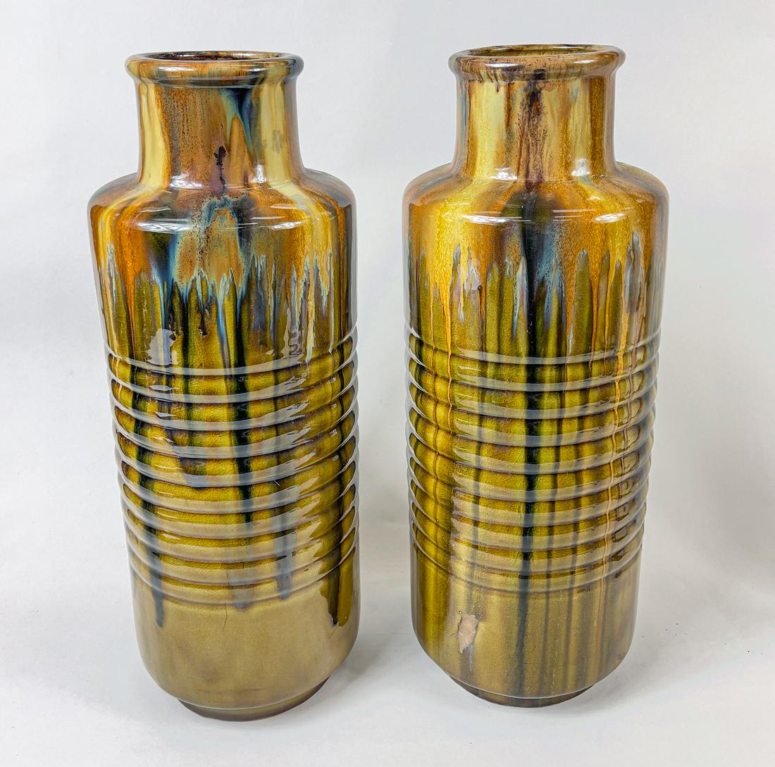 Pair Mid-century Modern Art  Flambe Glazed Vases (1 of 8)