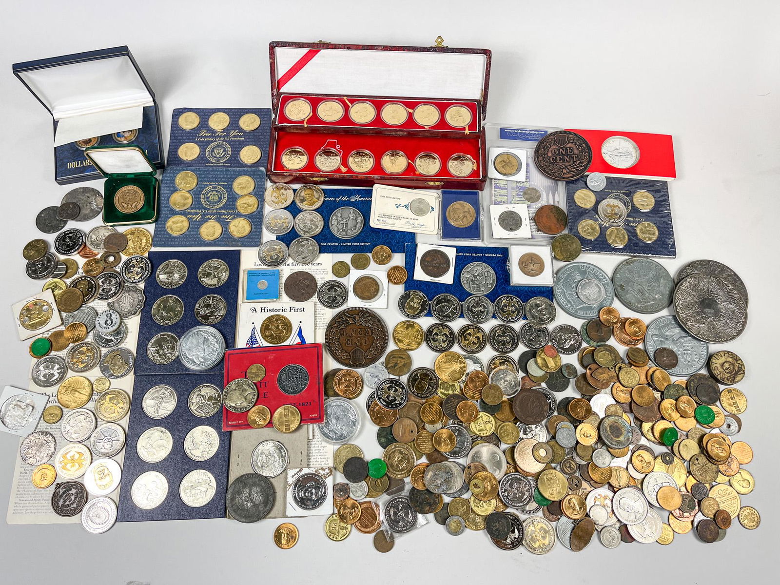 Estate World Coins Collection (1 of 11)