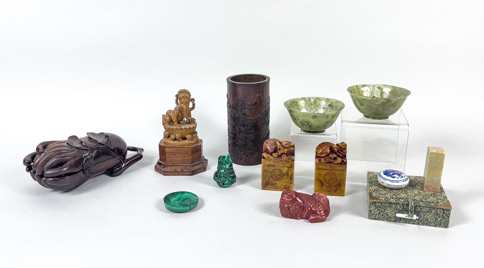 Estate Chinese Wood, Jade & Decor (1 of 12)