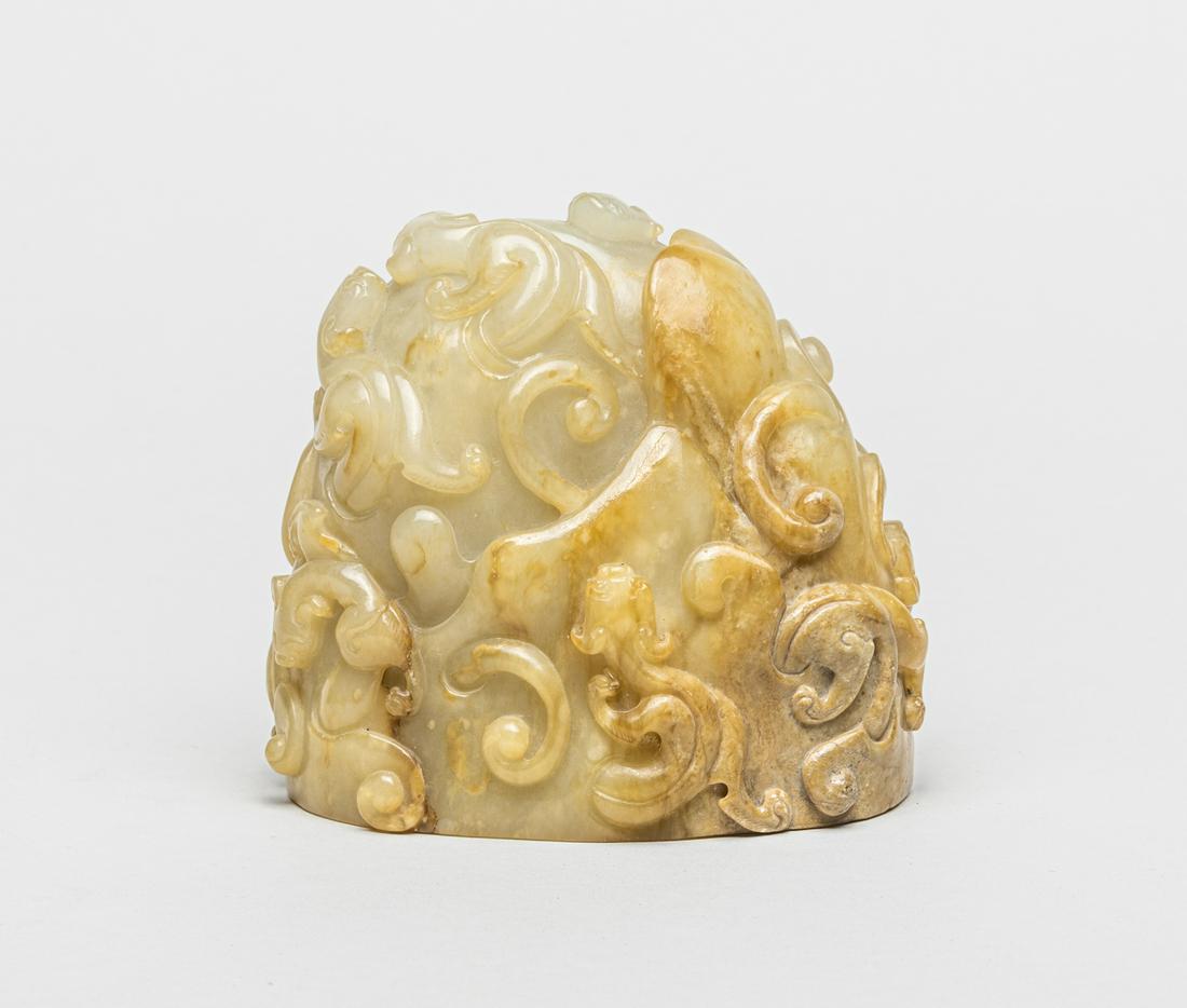 Large Chinese Russet Jade Table Sculpture (1 of 13)