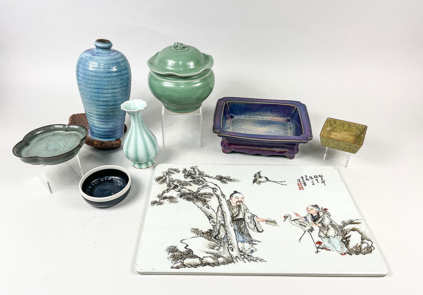 Estate Chinese Porcelain Wares (1 of 11)