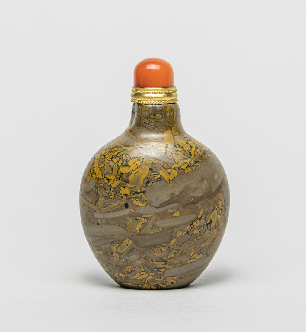 Vintage Chinese Jasper Snuff Bottle (1 of 11)