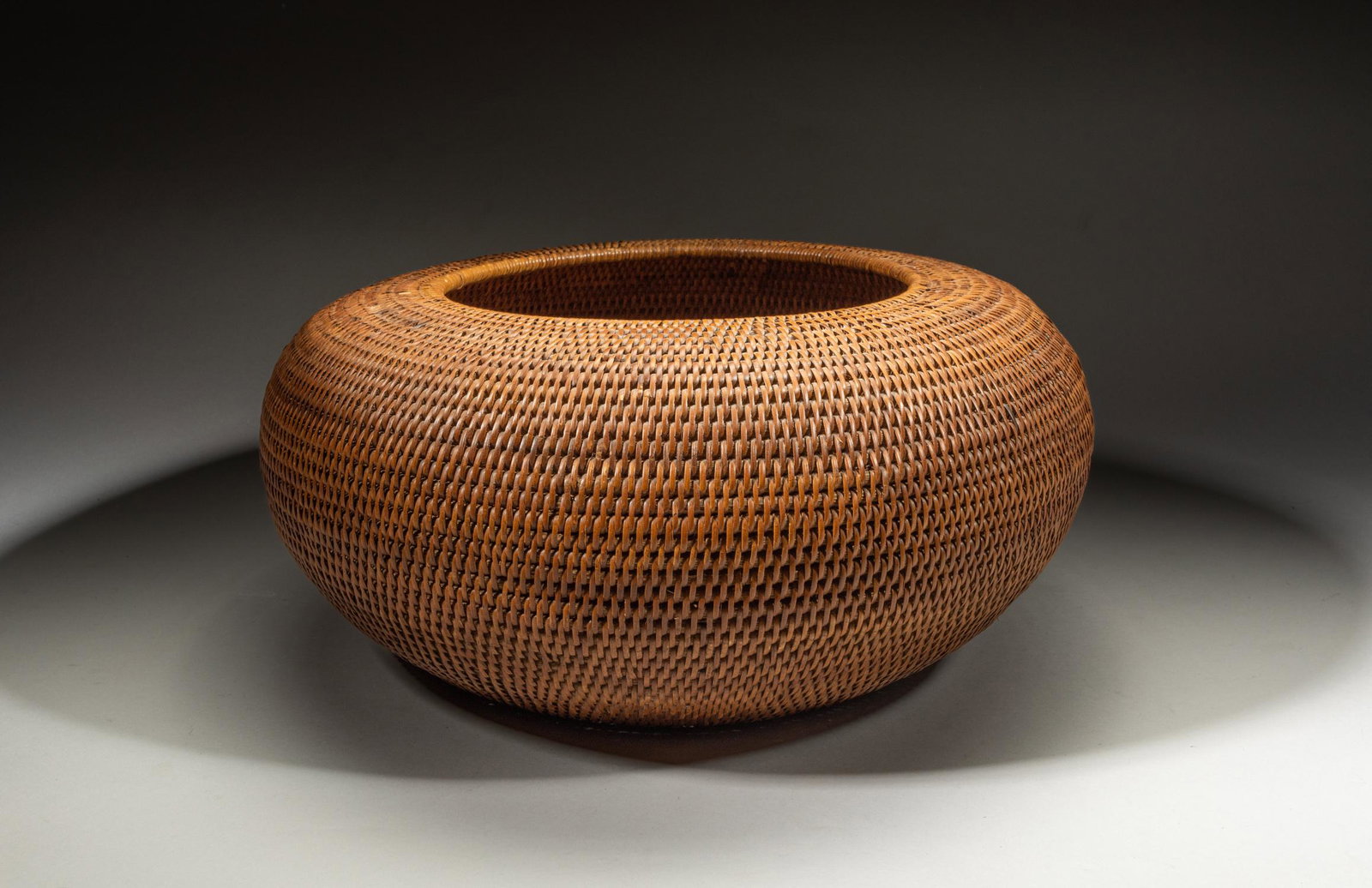 Large Inuit Baleen Form Basket: Collectible large Native American style Inuit Baleen woven basket. 17inch W, 7.5inch H.