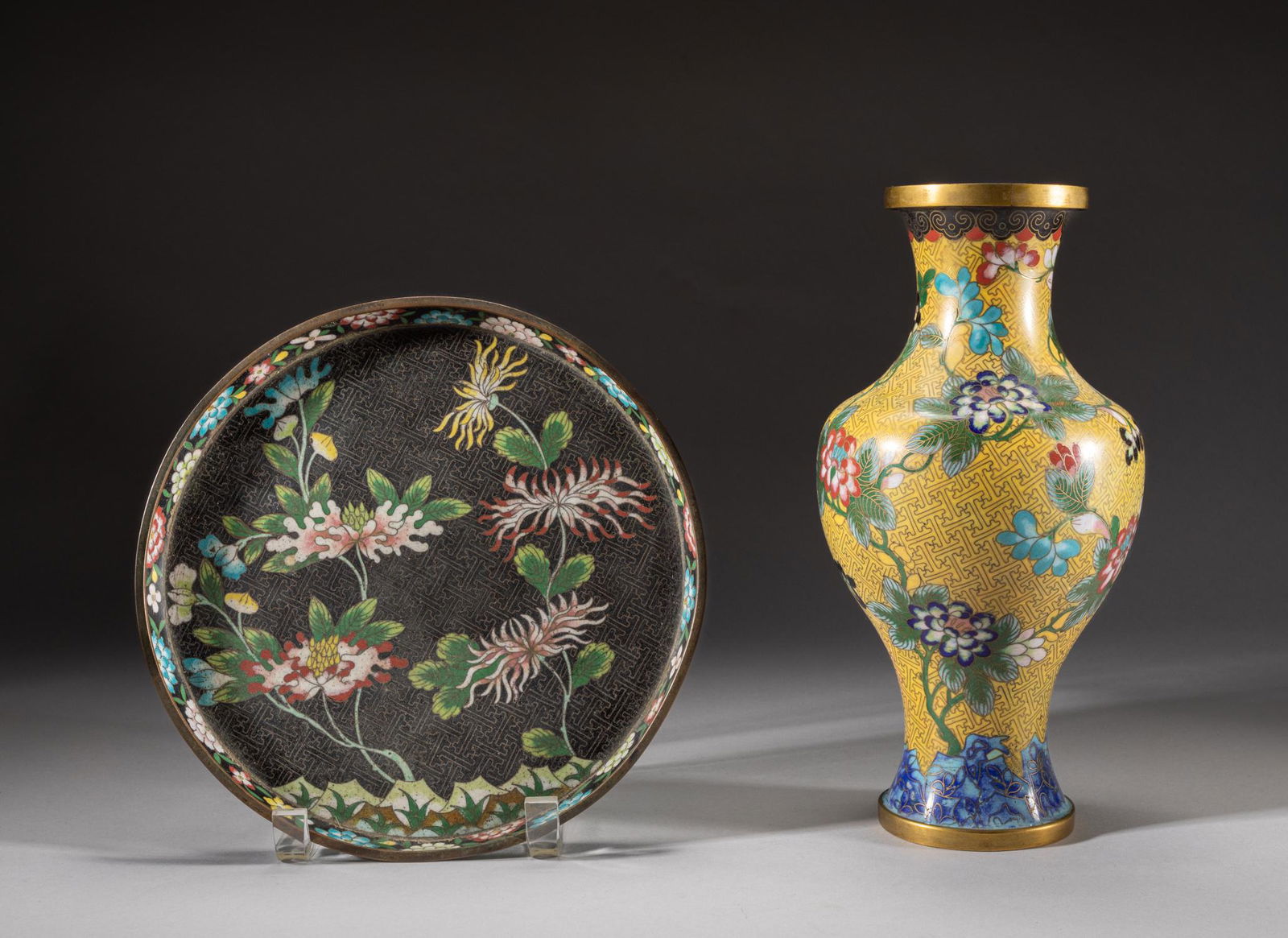 Chinese Old Cloisonne Vase & Plate (1 of 13)