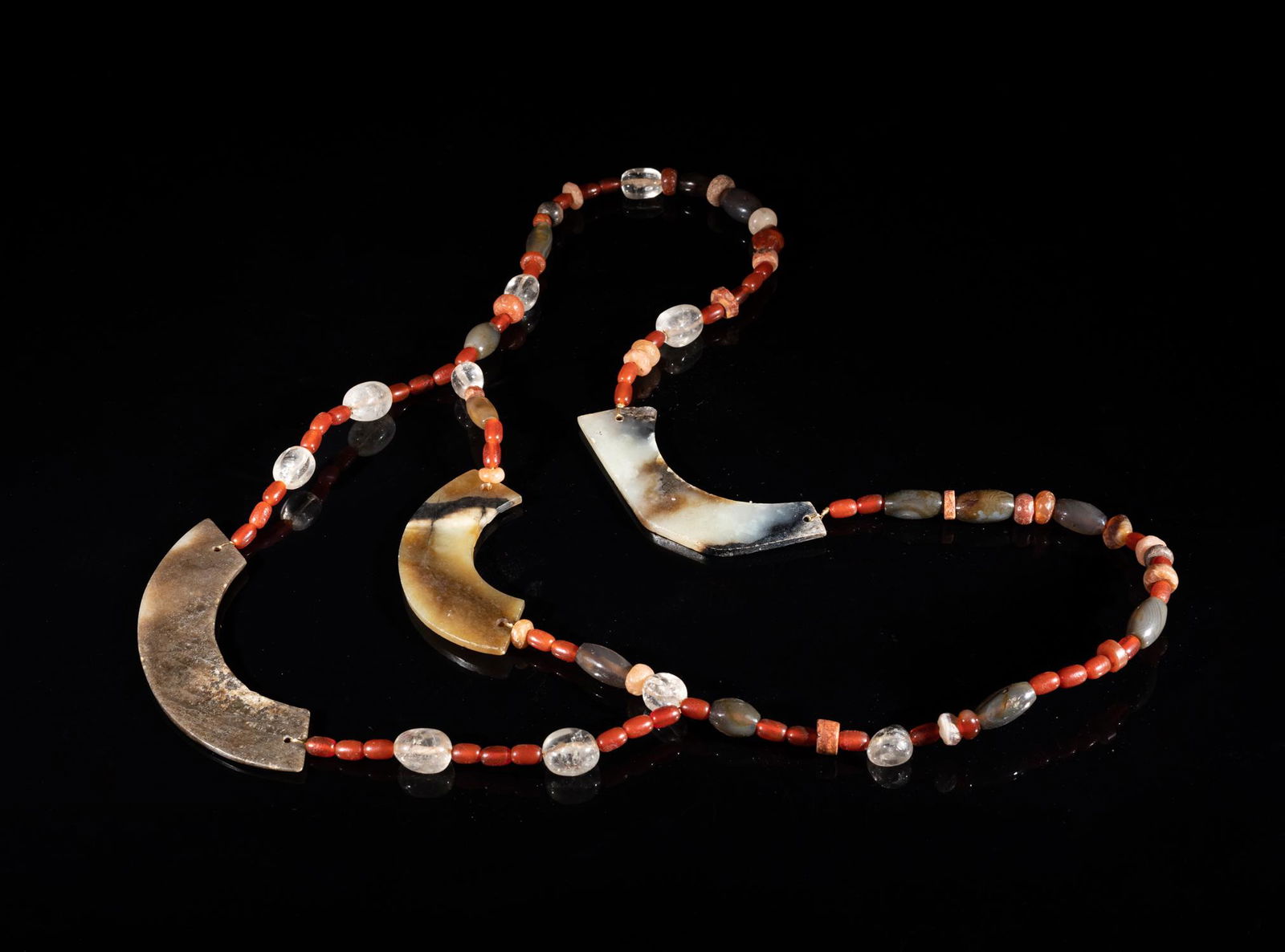 Important Chinese Jade & Cameo Agate Necklace (1 of 10)