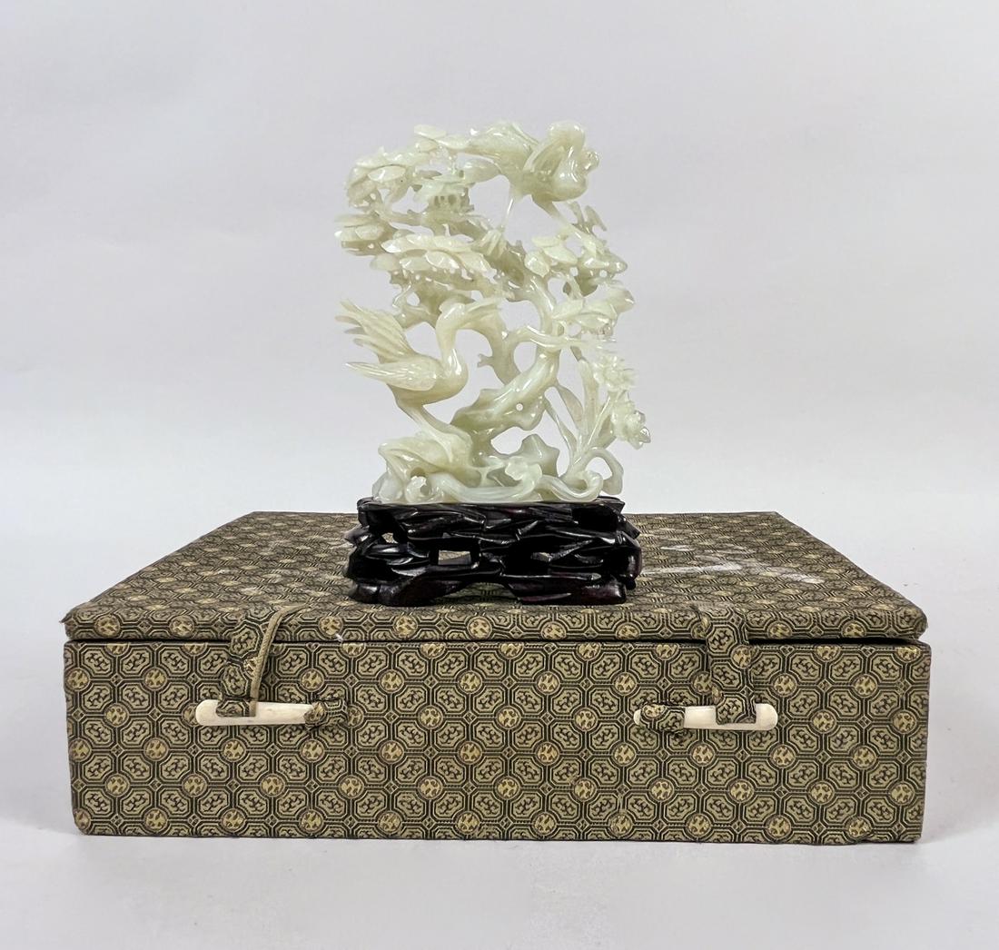 Chinese White Jade Table Sculpture (1 of 9)