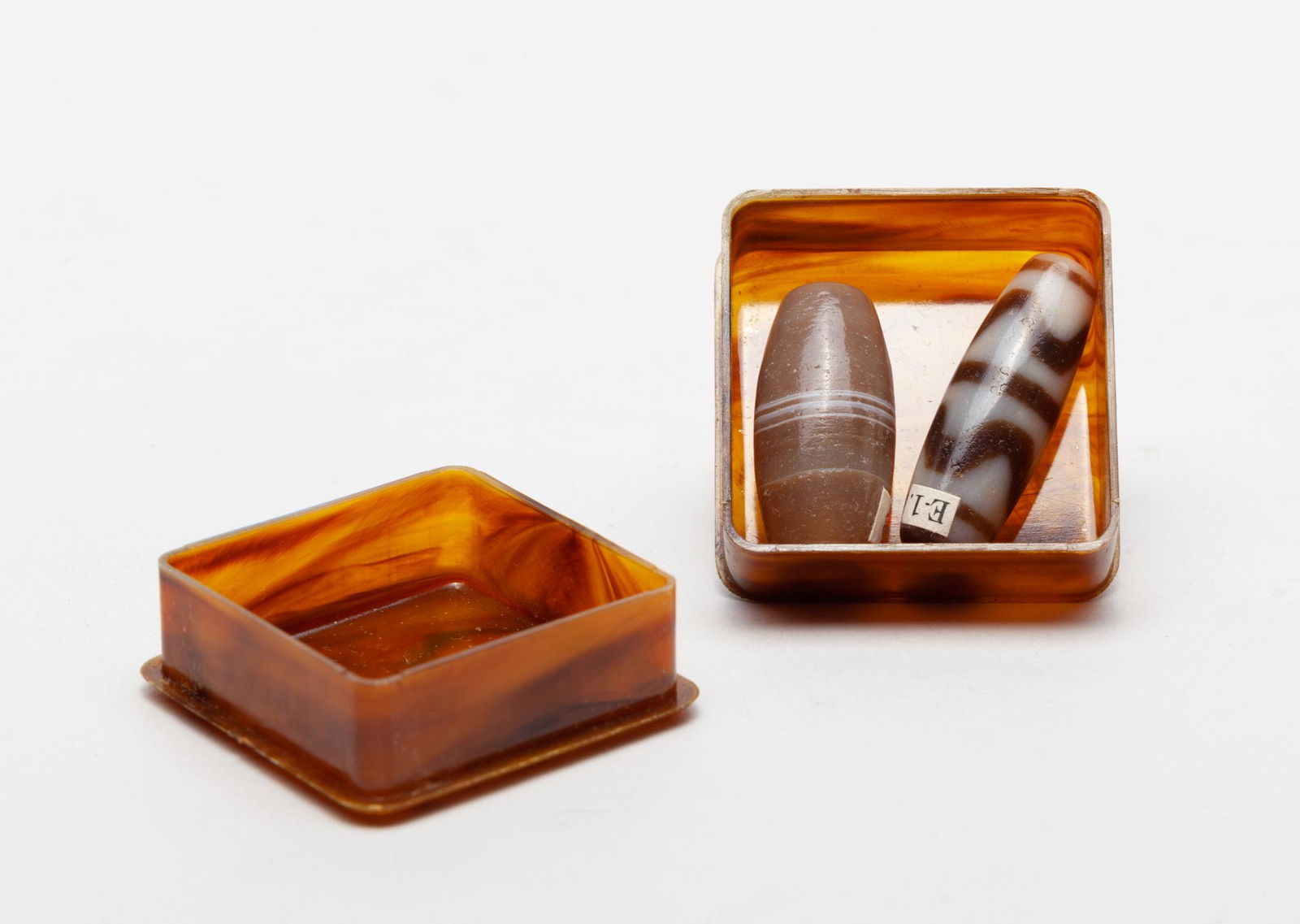 Chinese/Tibetan Dzi Agate Beads (1 of 8)