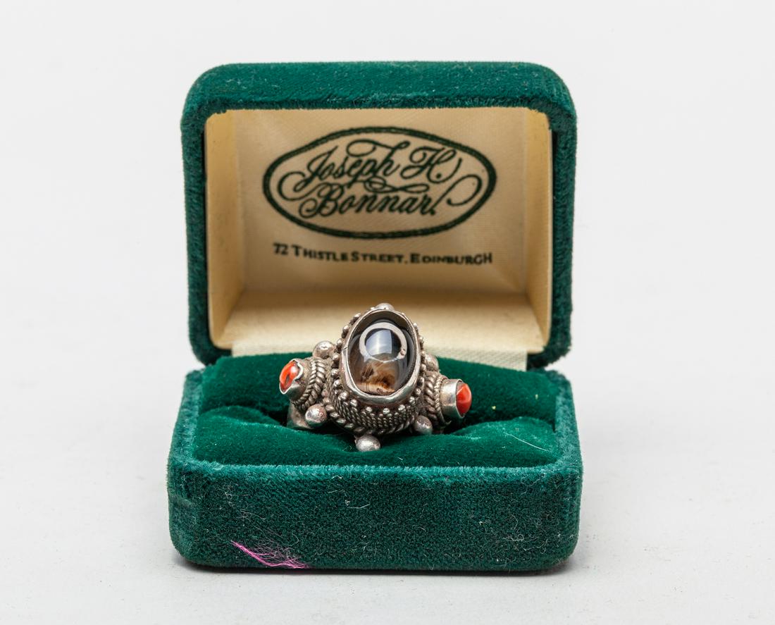 Chinese DZI Bead & Silver Ring (1 of 10)