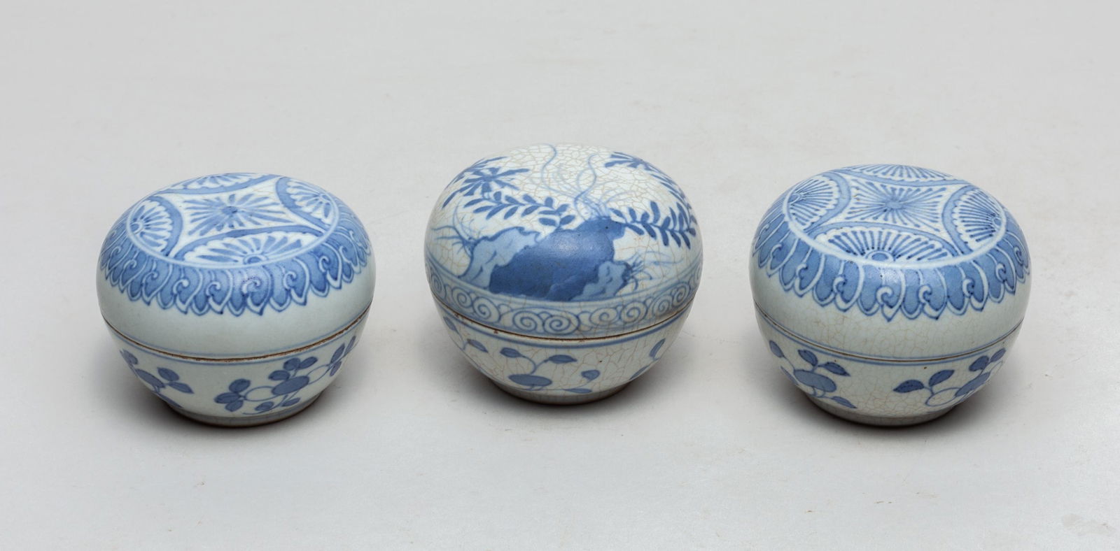 Chinese Ming Type Porcelain Covered Boxes (1 of 10)