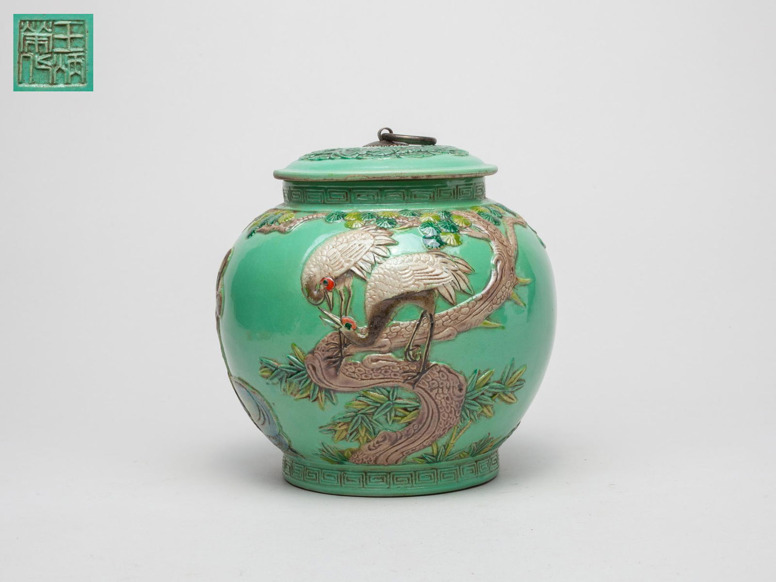 Large Chinese Porcelain Covered Jar (1 of 15)