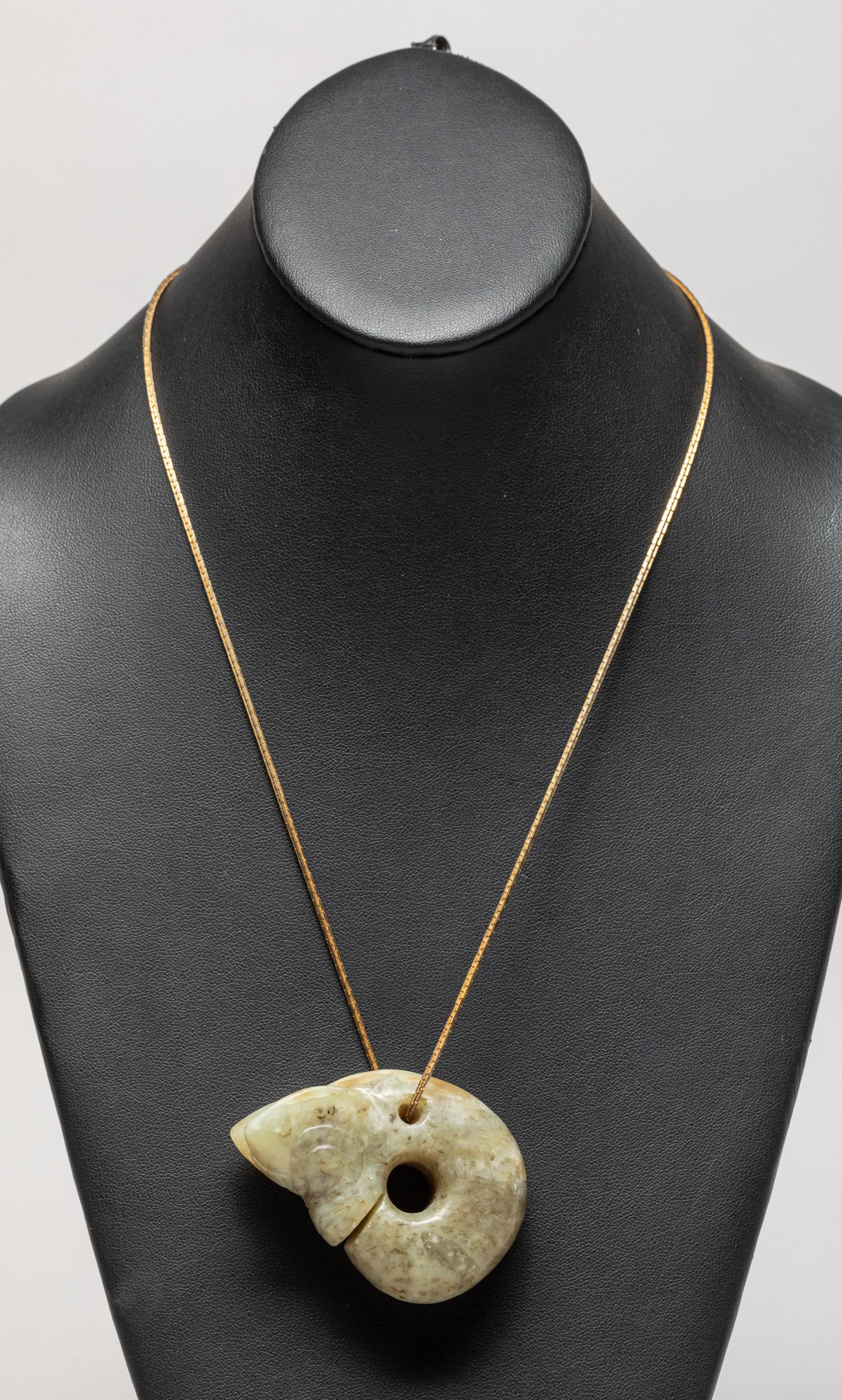 Chinese Jade Toggle Necklace (1 of 10)