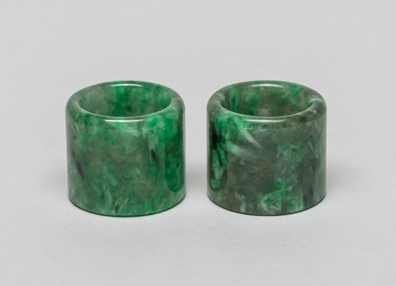 Pair Chinese Jade Thumb Rings (1 of 11)