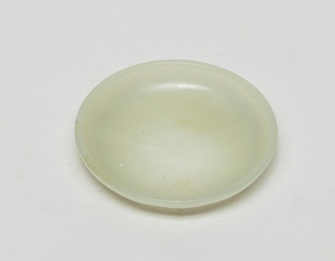 Large Chinese White Jade Carved Snuff Dish: Collectible white jade snuff dish, crisply carved in shallow rounded form. 2.7inch W.