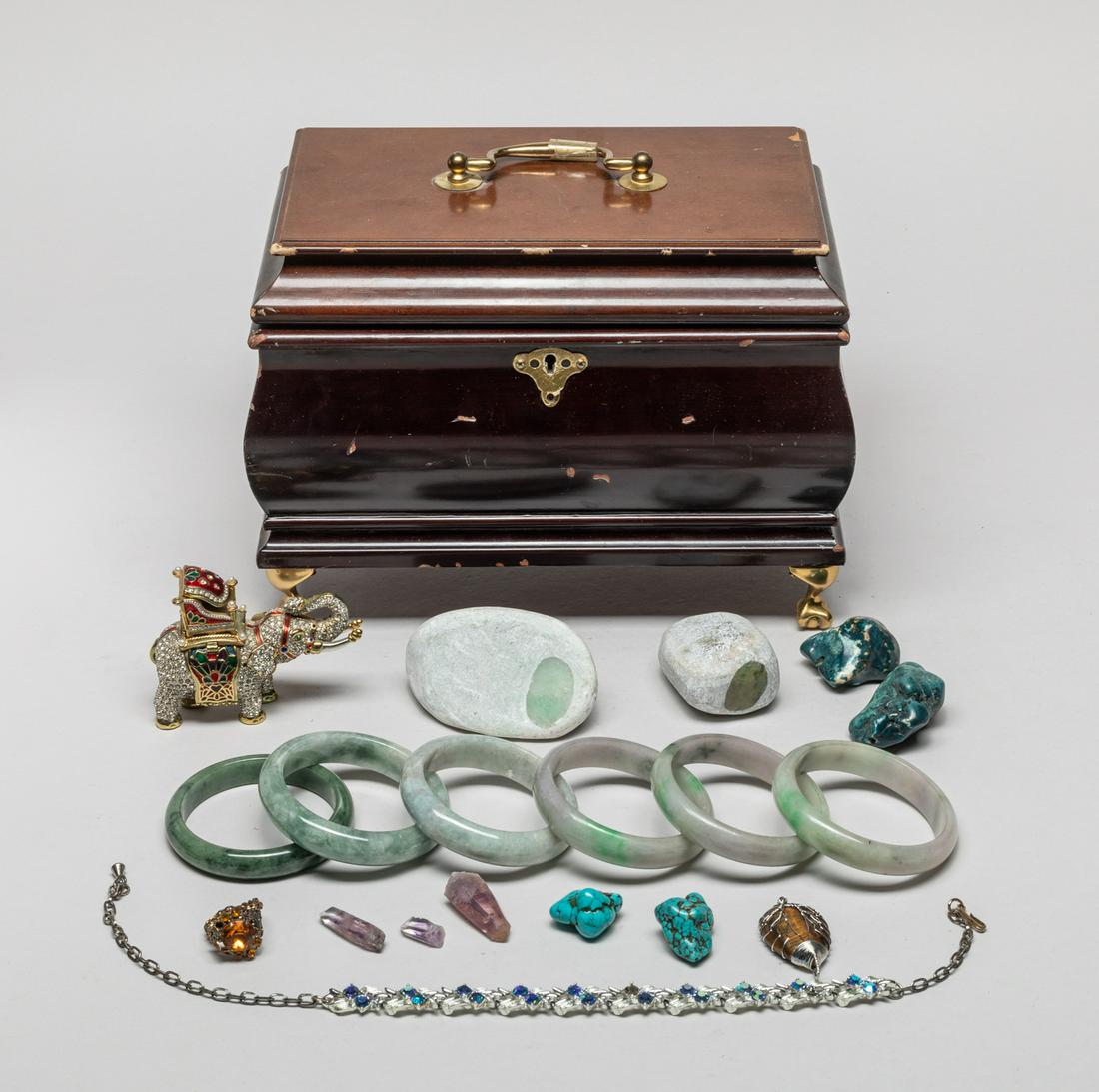 Estate Chinese Jadeite, Bangles & Jewelry (1 of 14)
