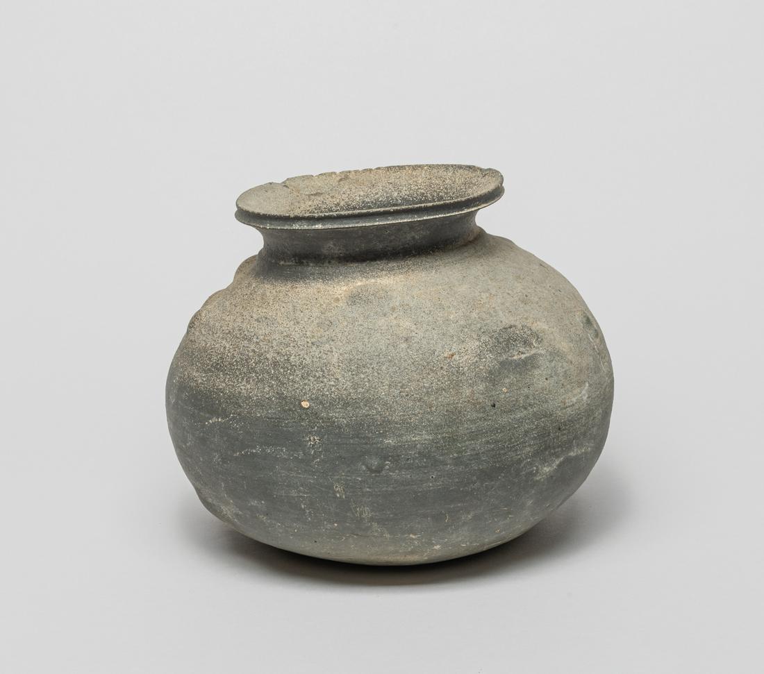 Early Joseon Korean Pottery Jar (1 of 9)