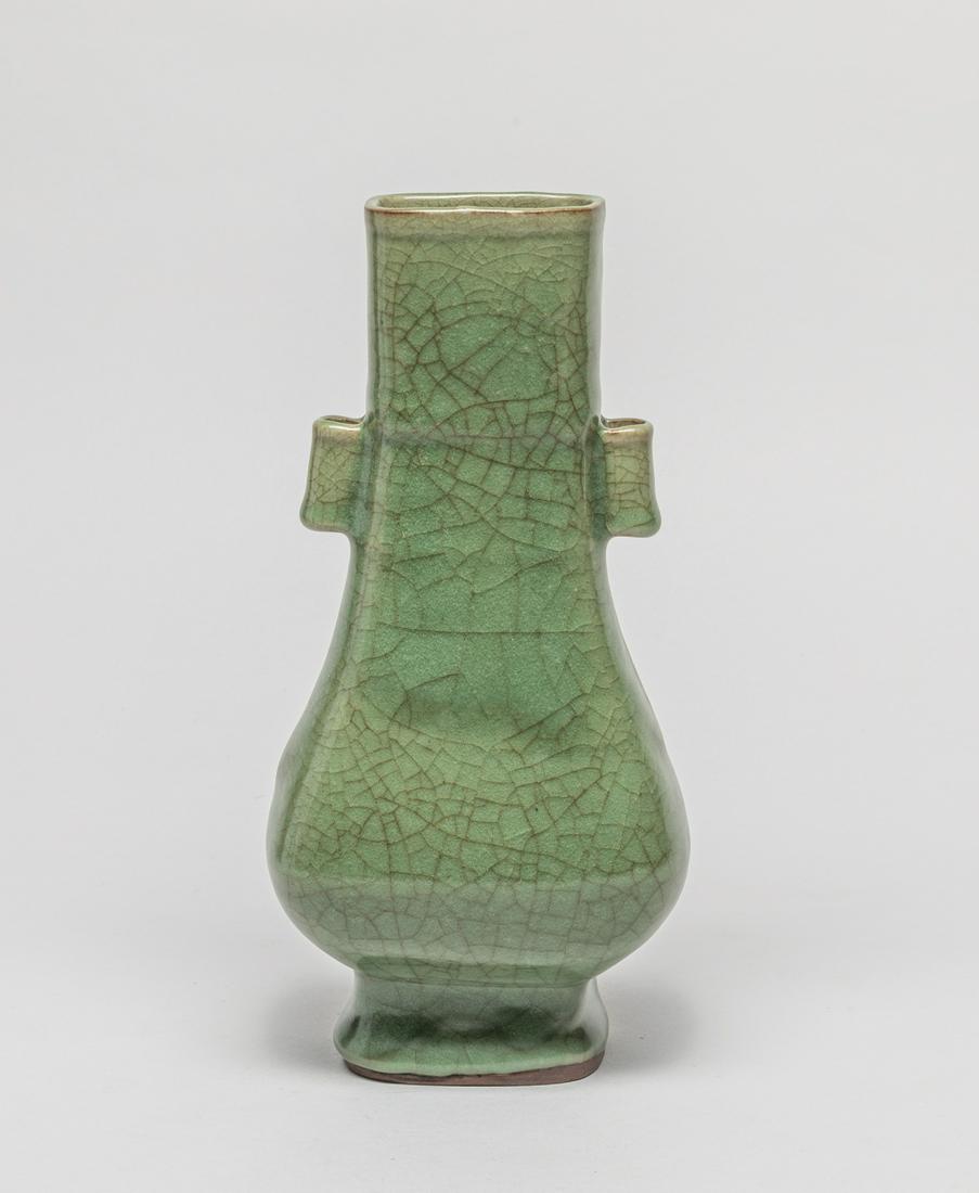 Chinese Longquan Stoneware Porcelain Vase (1 of 13)