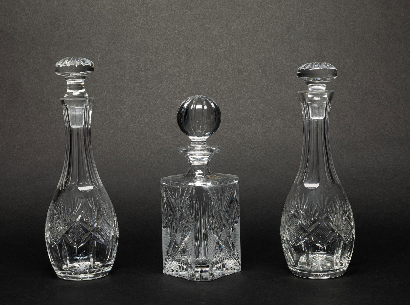 Waterford & Cut Type Crystal Glass Decanter (1 of 11)