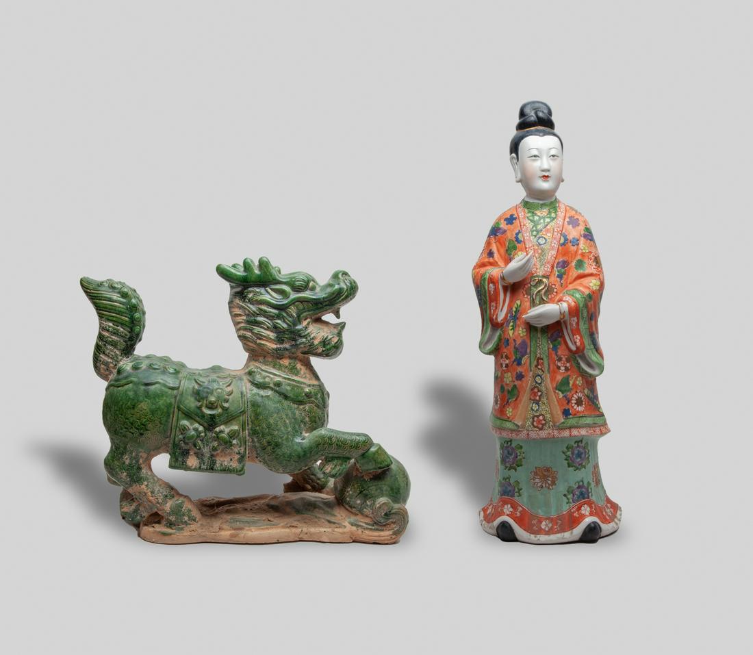 Chinese Export Porcelain Figure & Qilin (1 of 19)