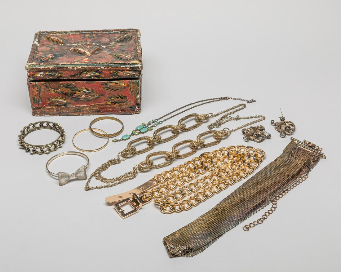 Collection of Costume Jewelry, Some G/F (1 of 12)
