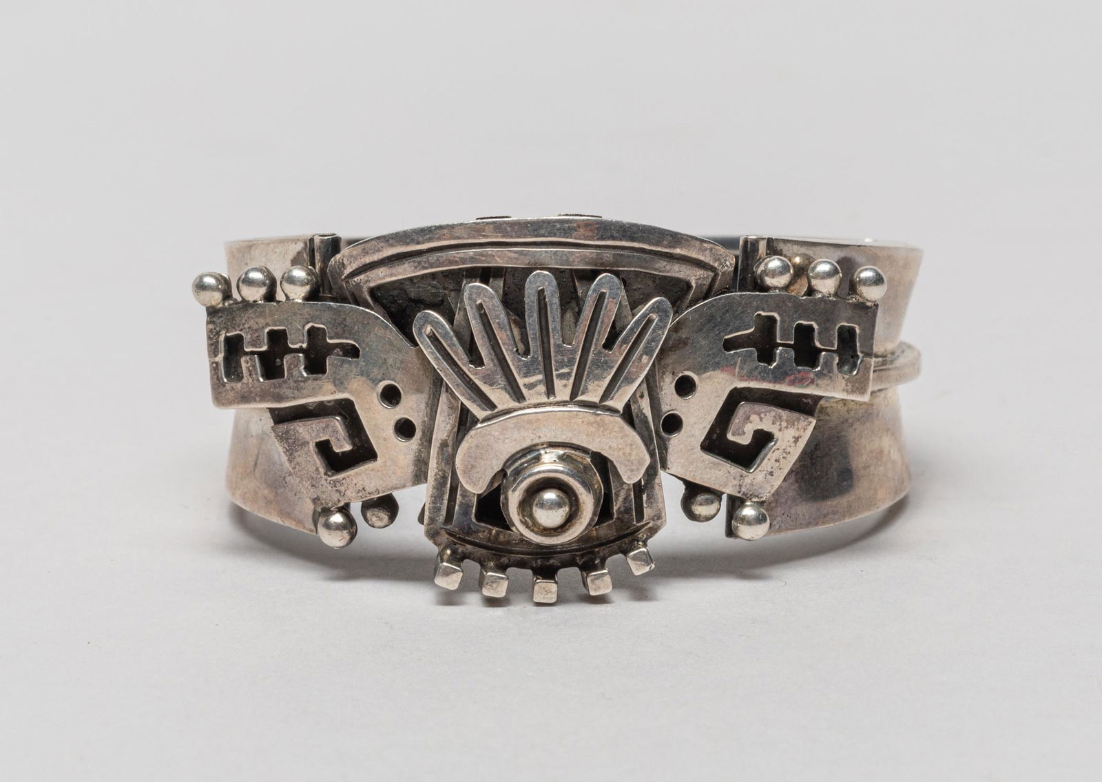 Rare Ornate Sundial Sterling Taxco Bangle: Collectible designed sundial type sterling bangle, marked Villasana Mexico Taxco 925. Approx. 55.5gram weight, 2.5inch W.