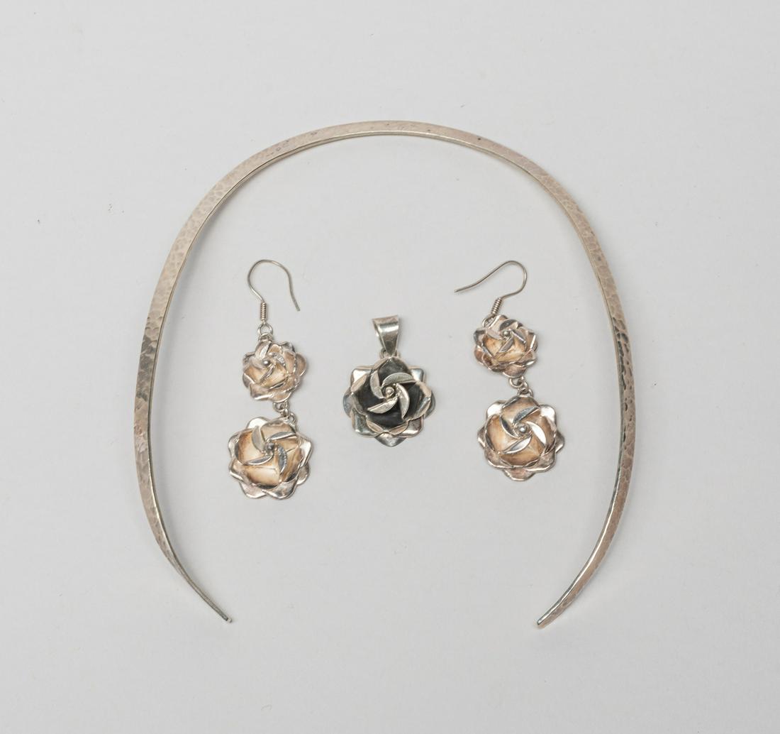 Fine 925 Silver Necklace & Earrings (1 of 11)