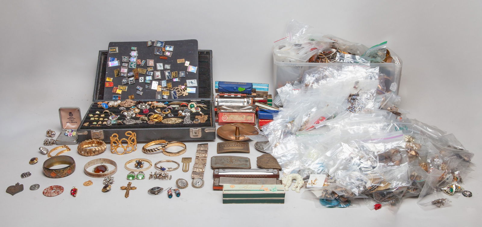 Large Set Estate Costume Jewelry (1 of 19)