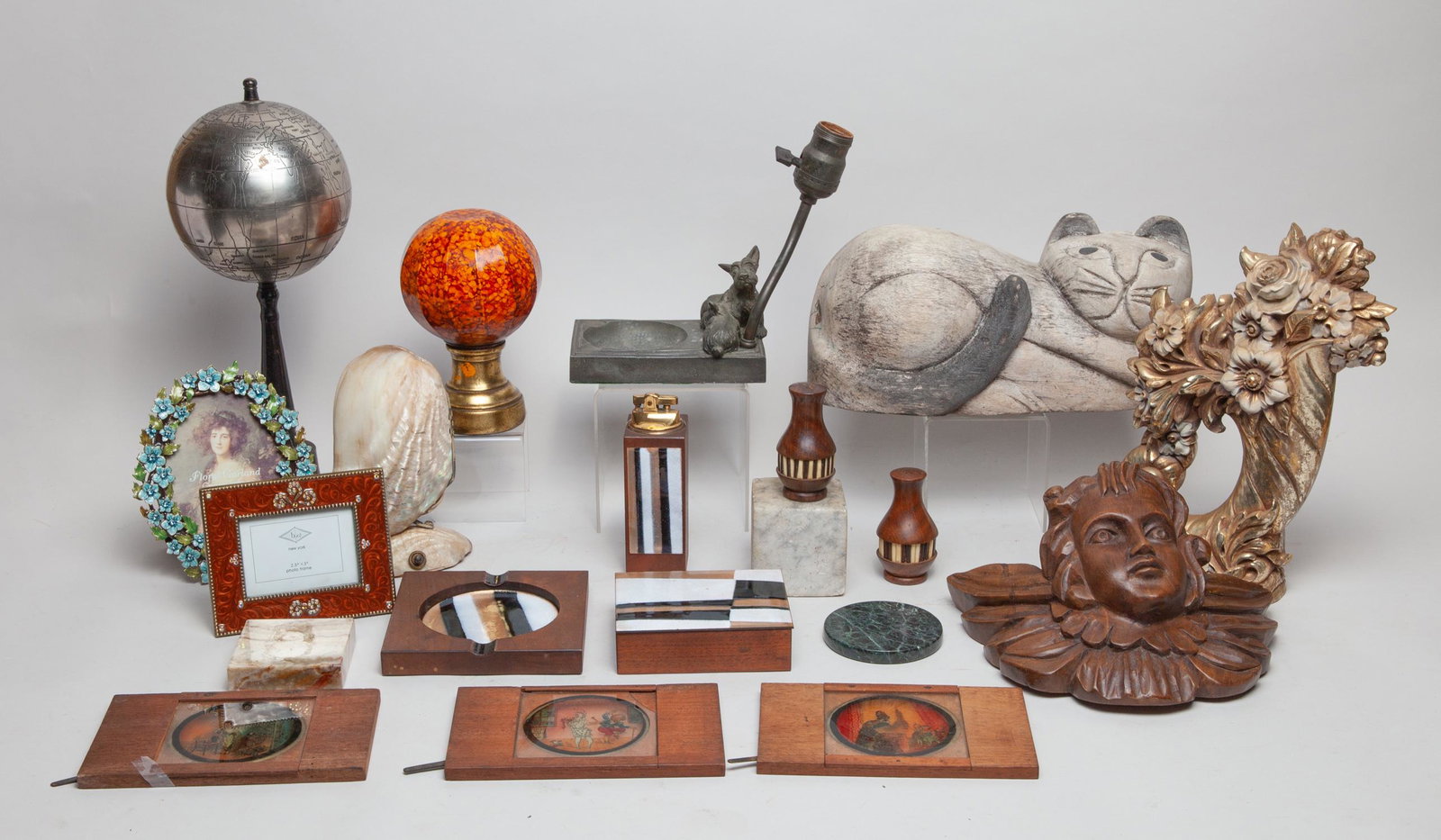 Fine Modern Art House Decors: Including modern art style decors, sculptures, lamps, photo frames, and a large wood carved cat. 11inch L, 7inch H (wood cat size).