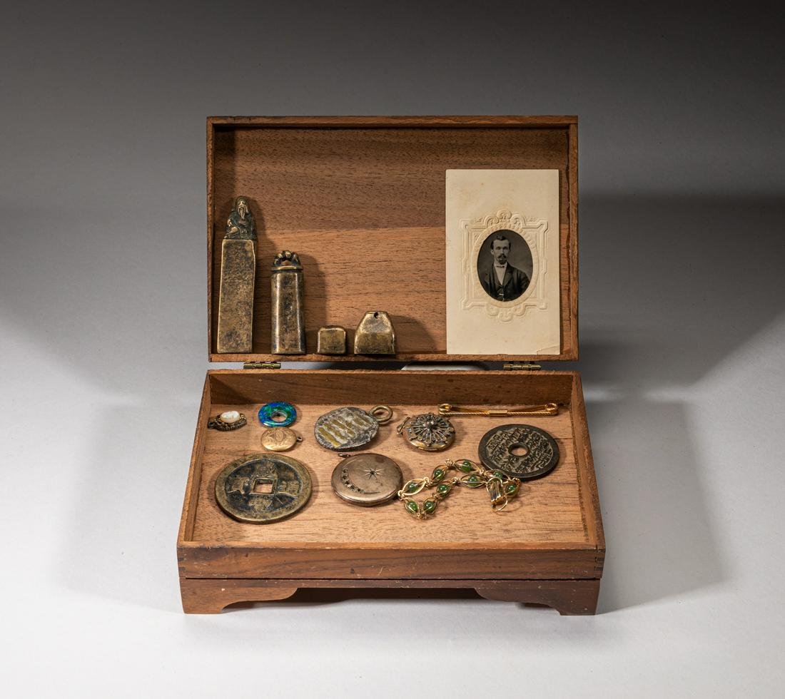 Chinese Bronze Seal & Old Costume Jewelry (1 of 15)