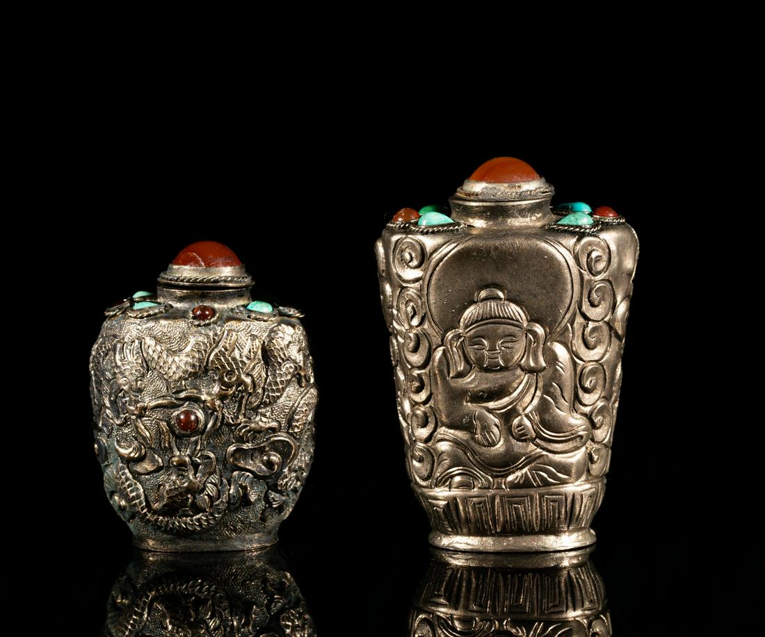 Chinese Silver Color Inlaid Gemstone Snuff Bottle (1 of 17)