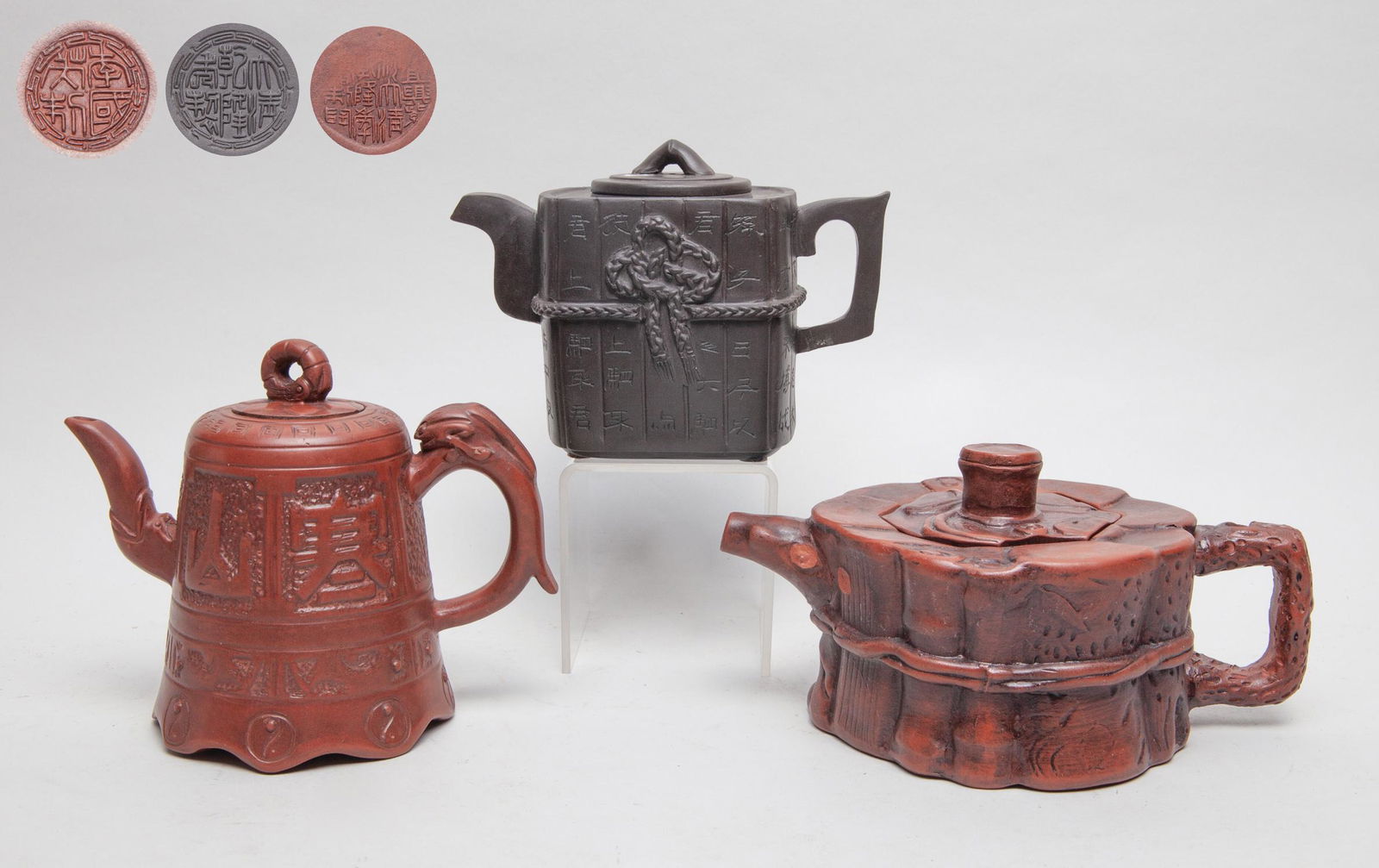Chinese Export Zisha Tea Pot (1 of 11)
