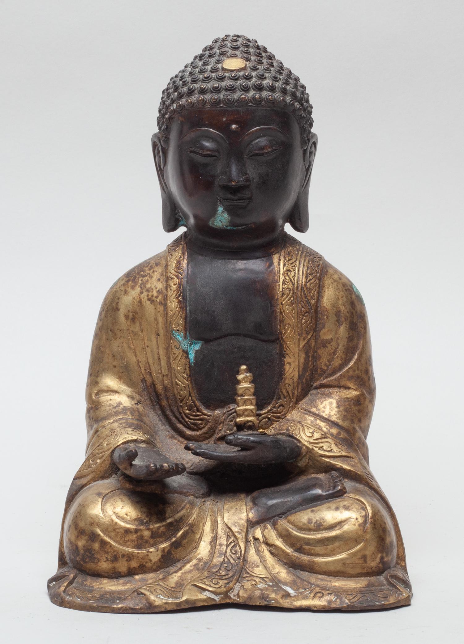 Large Chinese Gilt Bronze Buddha (1 of 10)