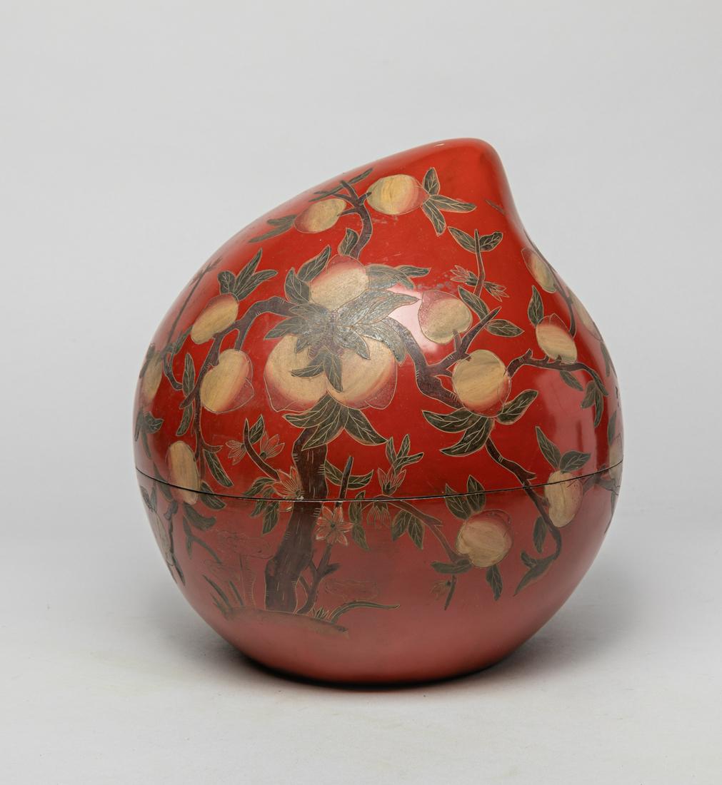 Large Chinese Peach Form Lacquer Box (1 of 13)