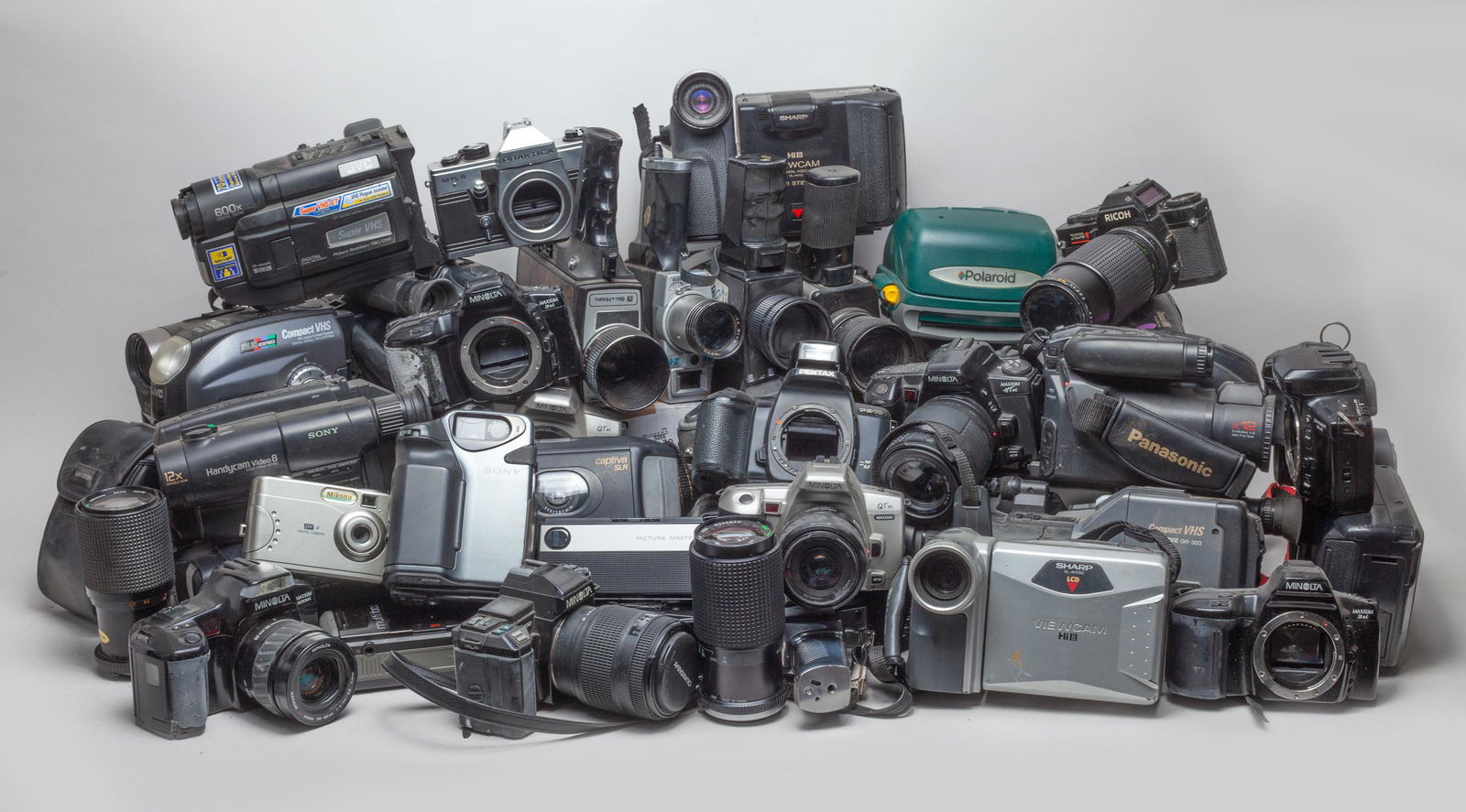 Estate Used Cameras (1 of 14)