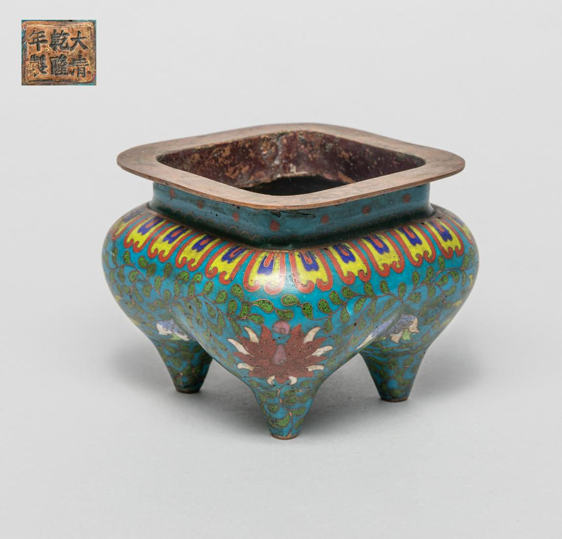 Chinese Cloisonne Cabinet Censer (1 of 12)