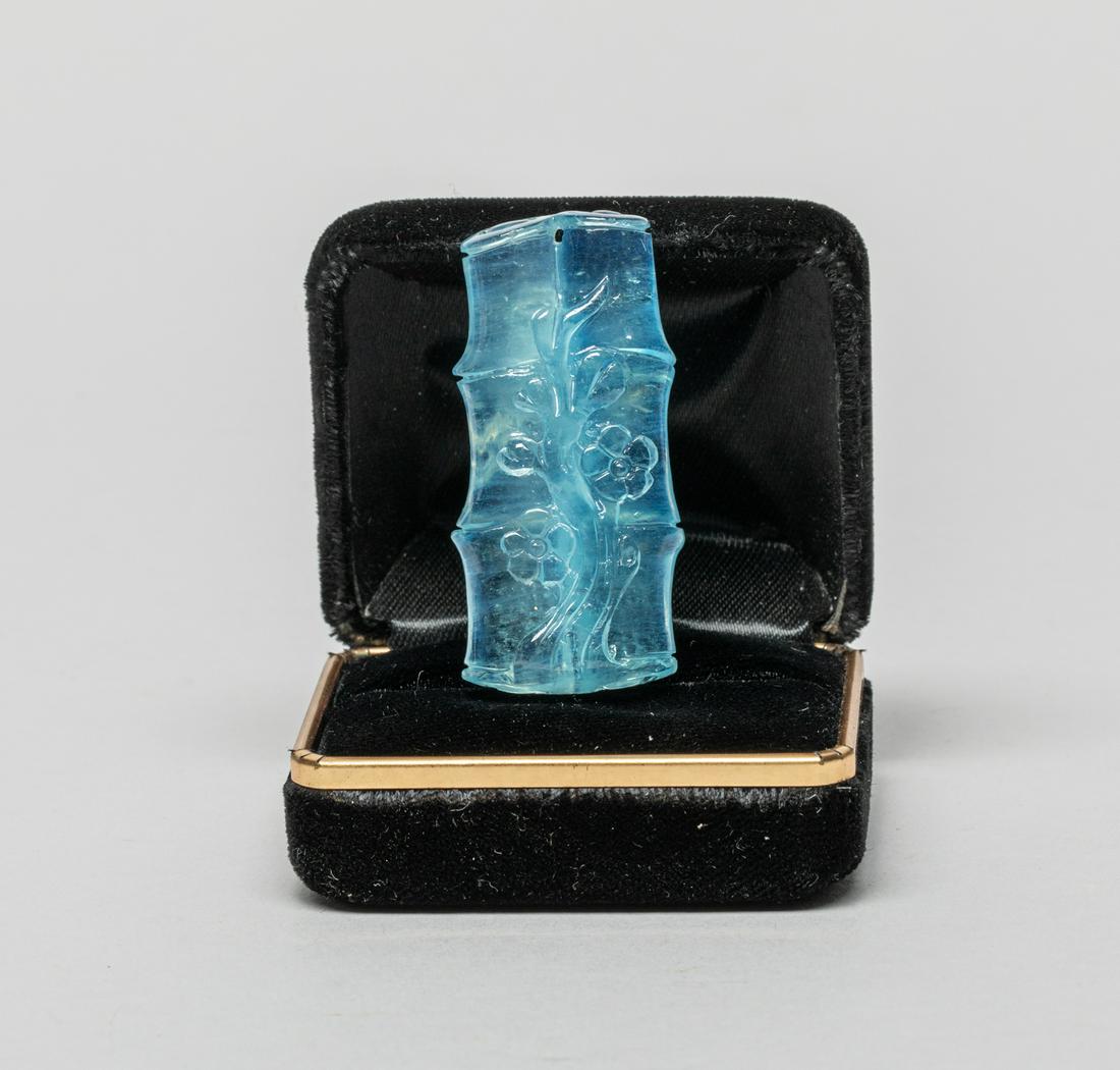 Chinese Clear Aquamarine Toggle (1 of 12)