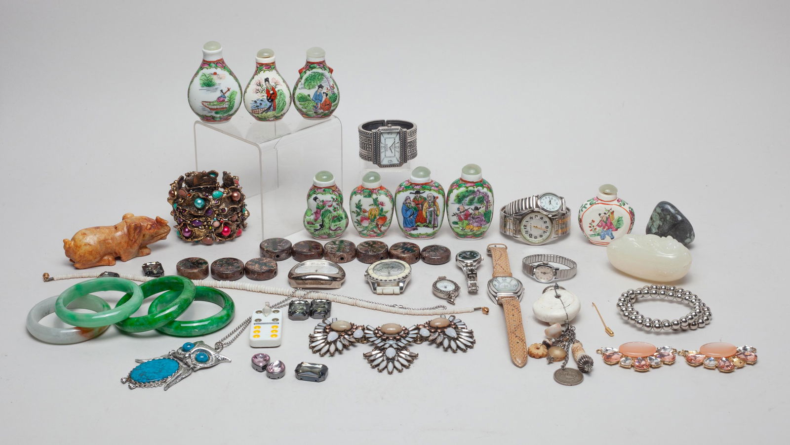 Estate Chinese Bangle, Bottle & Jewelry (1 of 10)