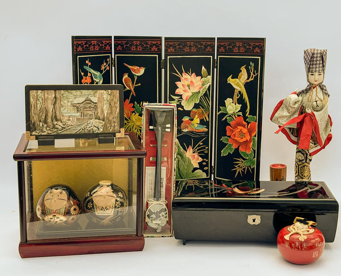 Asian Lacquer & Decor Piece (1 of 14)