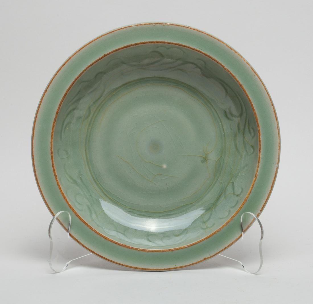 Chinese Longquan Porcelain Plate (1 of 8)
