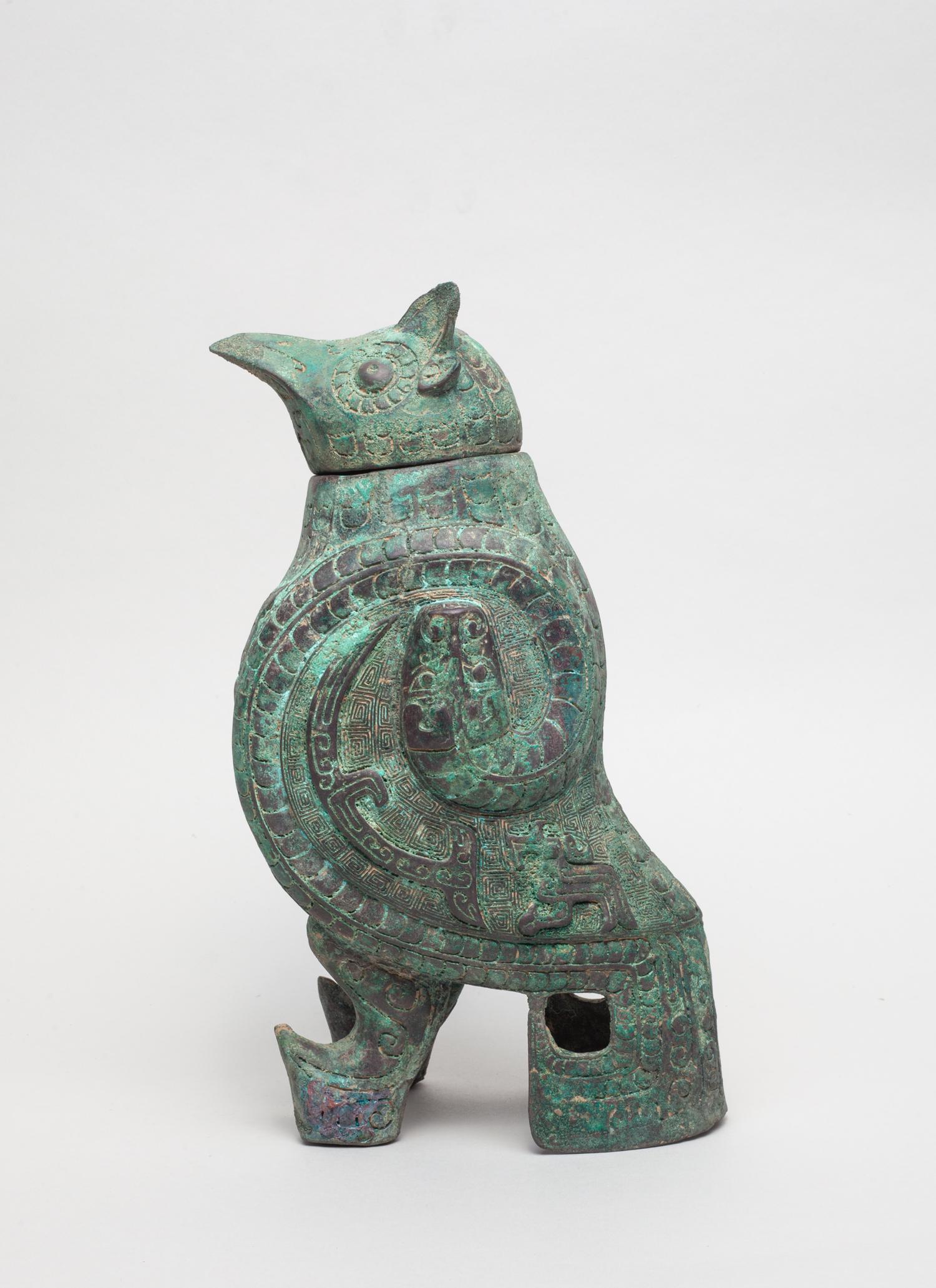 Chinese Bronze Covered Vase (1 of 11)