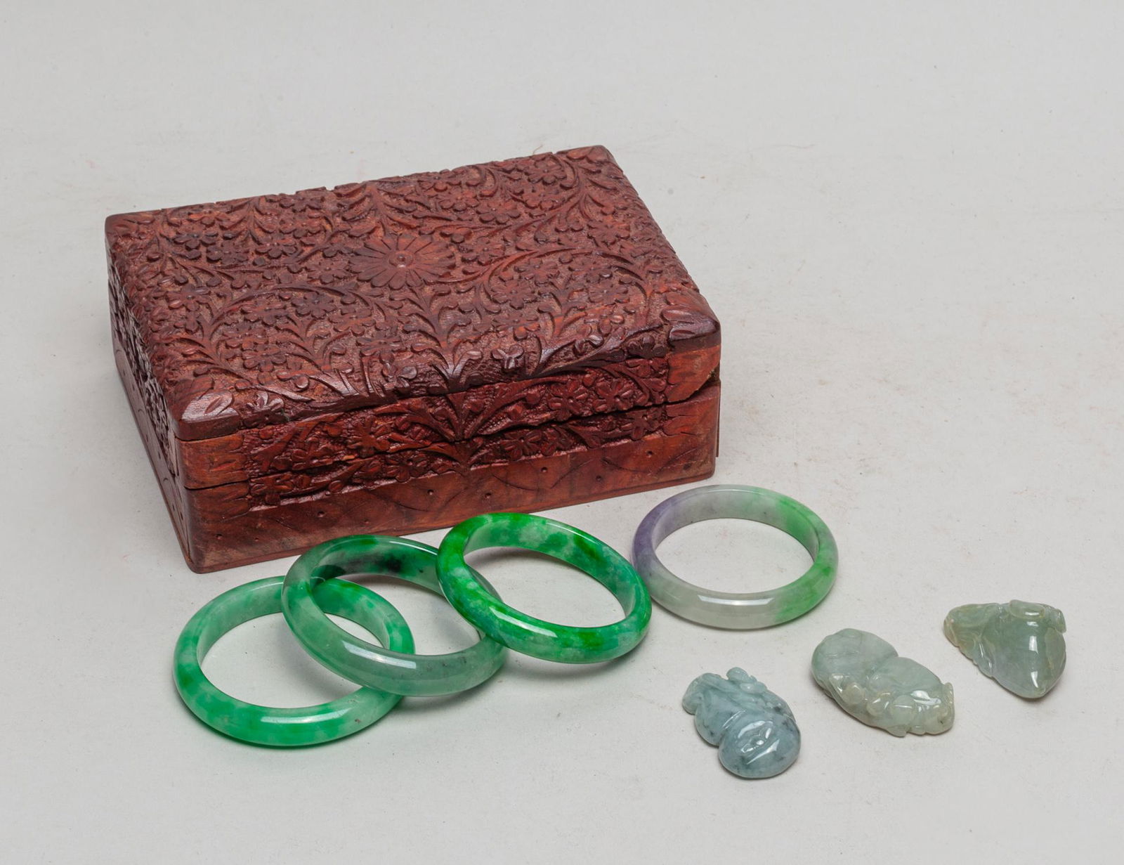 Chinese Bangle & Jade Stone Toggles (1 of 14)