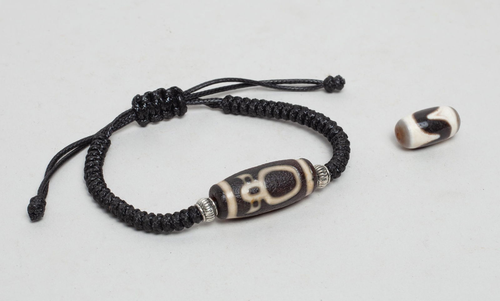 Chinese/ Tibetan Dzi Beads (1 of 8)
