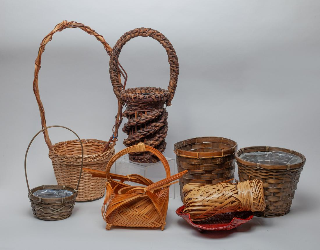 Japanese Hanakago Ikebana Baskets: Group of 8 Japanese Hanakago Ikebana rattan/bamboo baskets. approx. 21-11 inch (largest).