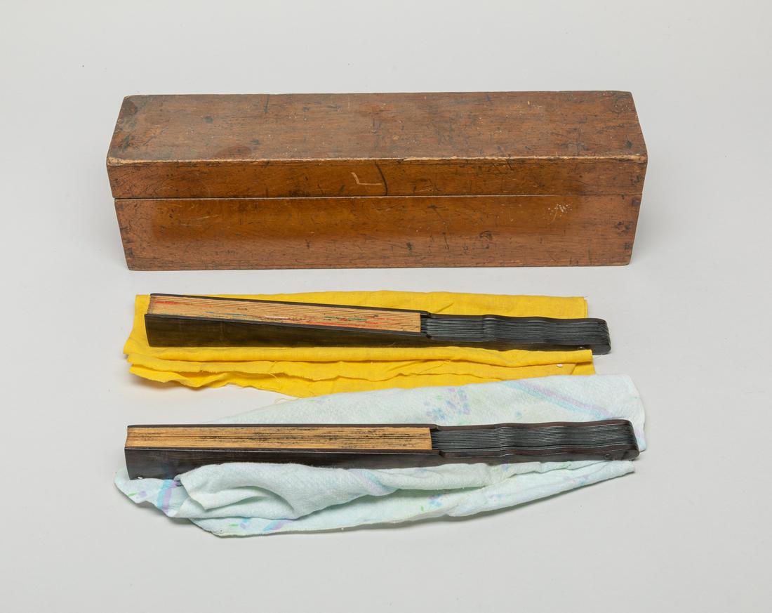 Chinese Hand Painted Fan Sets (1 of 15)