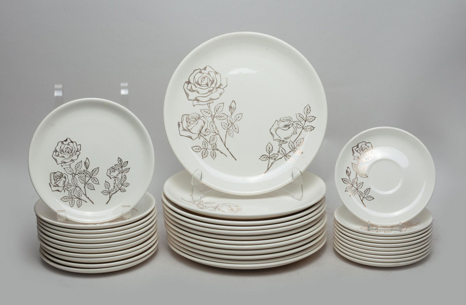 Vintage Continental Porcelain Plates (1 of 5)