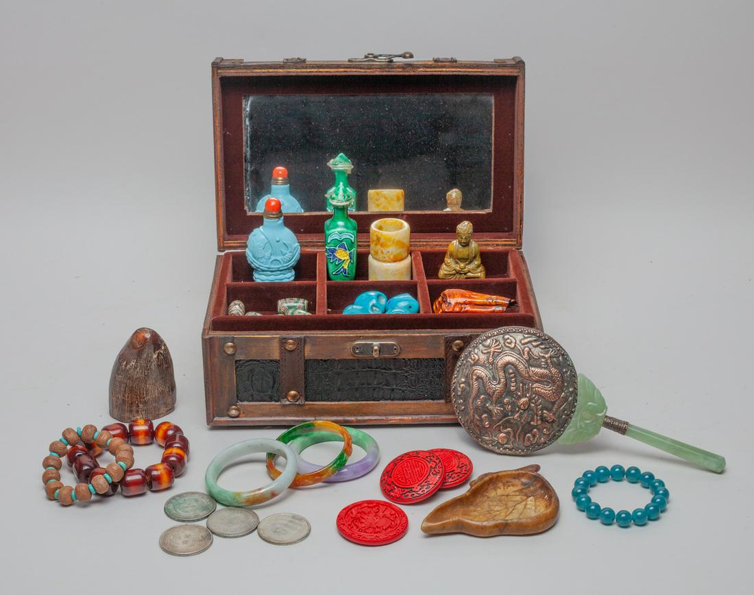 Estate Chinese Bangle, Bottle & Jewelry Sets (1 of 16)