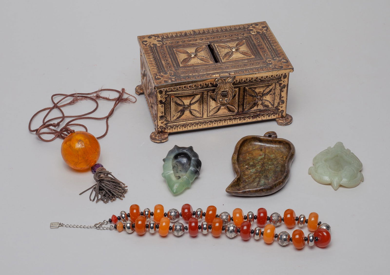 Estate Chinese Jade/ Stone & Necklace (1 of 15)