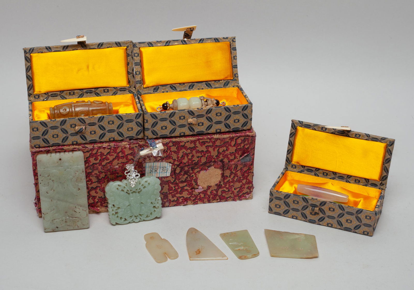 Estate Chinese Jade, Stone & Beads (1 of 11)