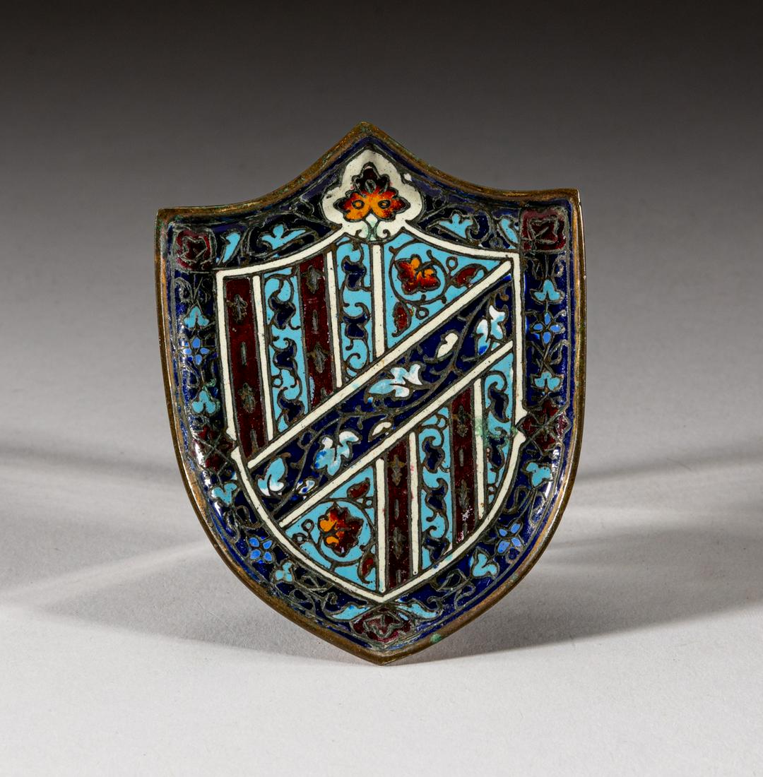France Antique Cloisonne Plate: Worked in shield form, enameled with foliage in blue and red ground. Approx. 3.9-3.1 inch.
