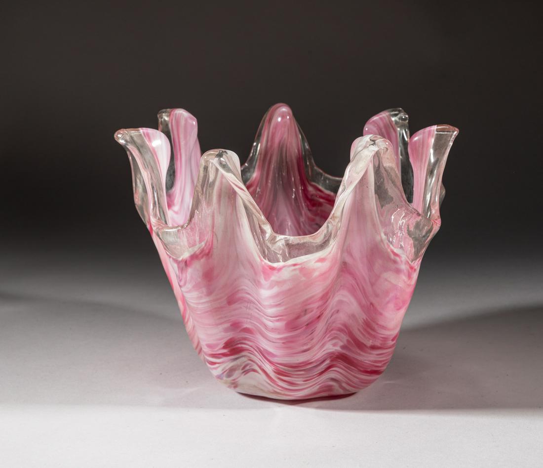 Large Chinese Export Porcelain Dragon Vase (1 of 13)